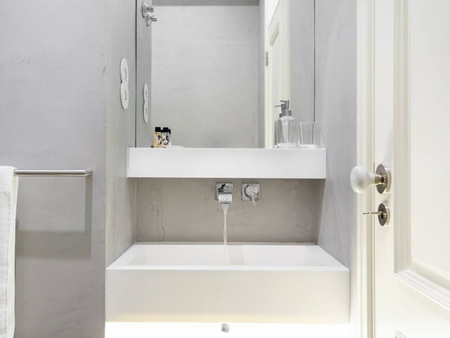 Joivy Wonderful 2Br Flat In The City Centre ลิสบอน ภายนอก รูปภาพ